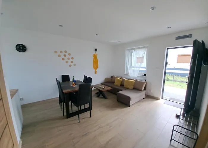 Bursztynowa Zatoka - Leba - Апартаменты Nowecin