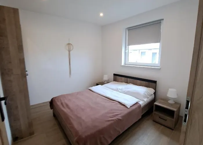 Bursztynowa Zatoka - Leba - *